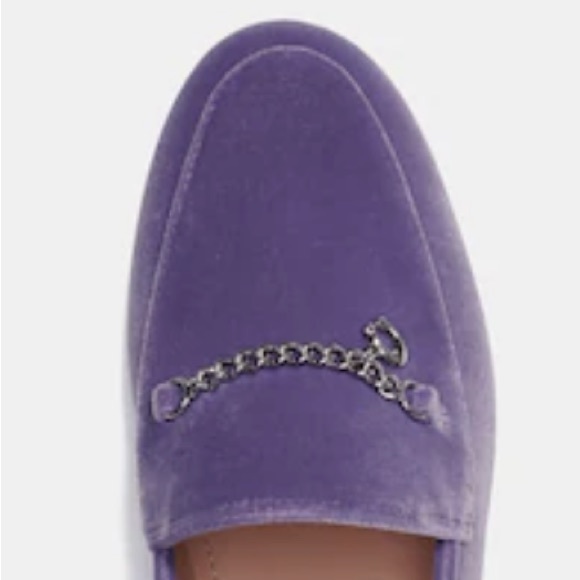 COACH 
Women  leather Shoes Hanna Loafer
 color plum new with box.   #14 - Picture 8 of 10
